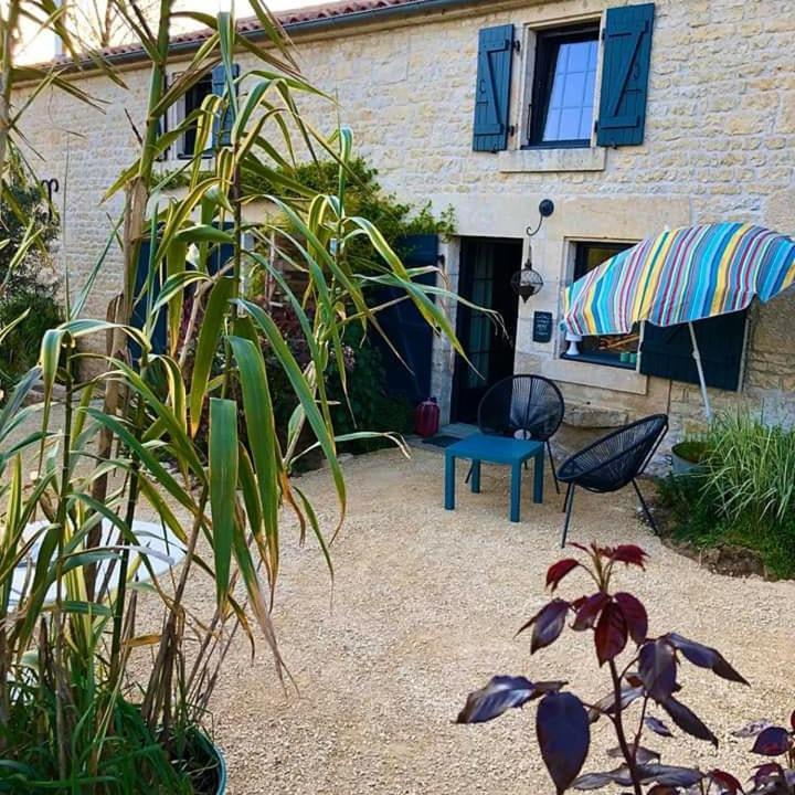 Refuge De Campagne "La Grange A Meme " Villa Chaix ภายนอก รูปภาพ